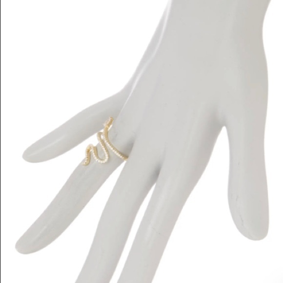 Adornia brand 14k gold plated Swarovski crystal bezeled snake ring. Size 5 - Picture 3 of 7